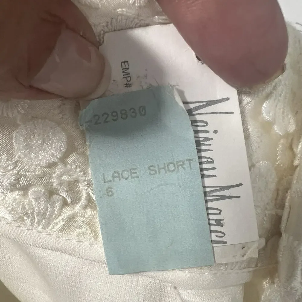 NWT Alice + Olivia Silk Lace Lined Shorts Size 6 Paula Ivory Bridal Bachelorette - Picture 7 of 14